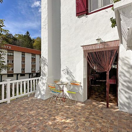 Etxeale Hotell Valcarlos Exteriör bild